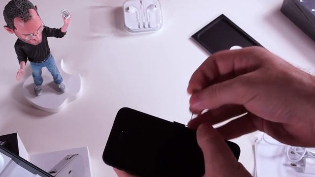 iPhone 5 Полная распаковка Что в Коробке смотреть онлайн