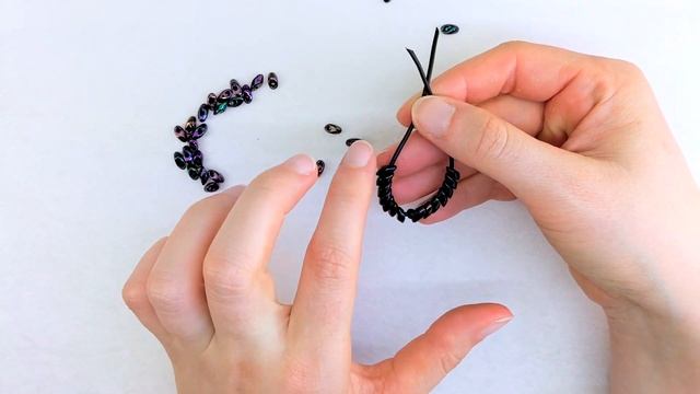 Make the DIY leather cord and Magatama 'Light As A Feather' Earrings | Beginner Jewelry Tutorial ? смотреть онлайн