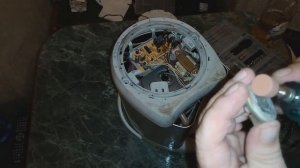 ремонт  термопота SCARLETT не качает воду