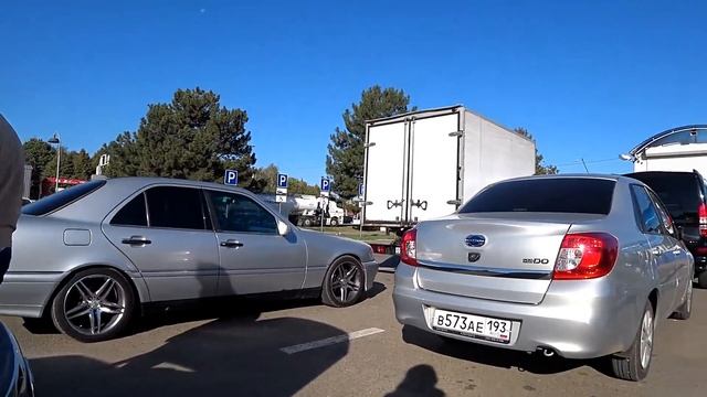 ДОМ В СТАНИЦЕ. НАЧАЛИ РЕМОНТ. ЛЕНИВЫЙ ДЕНЬ. ВЫ УГАДАЛИ НАСЧЕТ ЦВЕТОВ!СПАСИБО ВАМ! смотреть онлайн