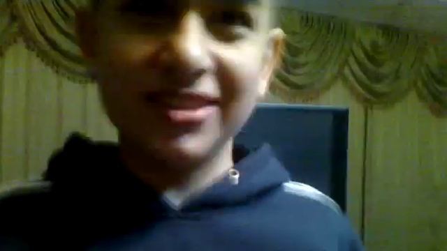 ЭТО ИЗЗАТ КОРЫ ТРАВИТ смотреть онлайн