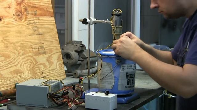 Мешалка для краски