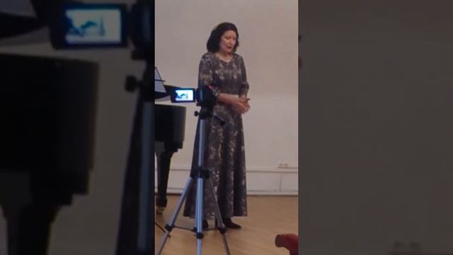 "Обойми, поцелуй" сл. А.Кольцова исп. Алла Васильченко меццо-сопрано смотреть онлайн