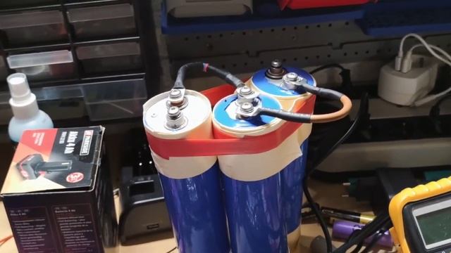 Выходные на даче. Жара и нет дождя.