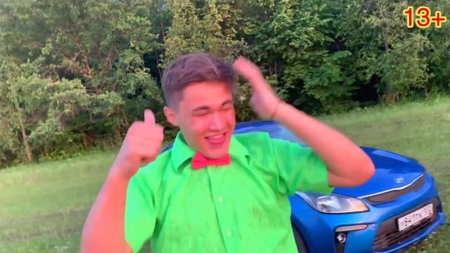 Mouse in Super Car VS Mr. Joe on Renault Logan Planted Rat VS Green Man 13+ смотреть онлайн