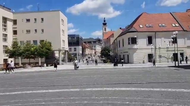 СЛОВАКИЯ центральная площадь города Трнава смотреть онлайн