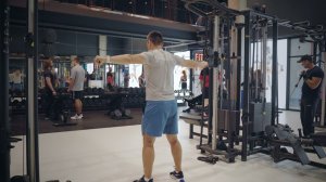 Горизонтальное отведеление плеч в блоке/ Horizontal shoulders abduction cable