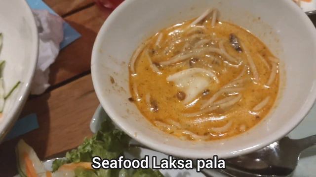 GRAND HYATT HOTEL POOL HOUSE, RESTAURANT PALA ITO? | Hampaslupang Burgis смотреть онлайн