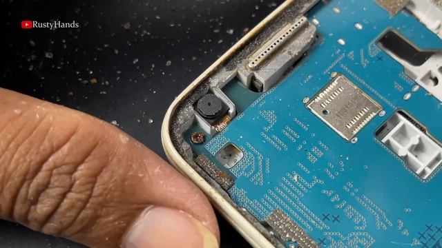 Find old phone in haunted building || Broken old samsung phone restoration смотреть онлайн