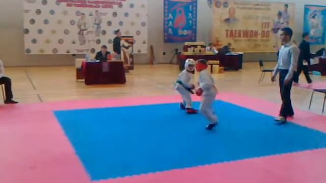 Открытый Чемпионат и Первенство г УфЫ РБ по тхэквондо ИТФ 22 октября 2011 г Шарипов Раиль Галиев С смотреть онлайн