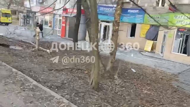 Прилеты по Донецку. смотреть онлайн