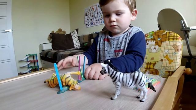 Развивающие игры для детей от года. 10+ идей для игр из счётных палочек. Бюджетные игры за 50 рубле