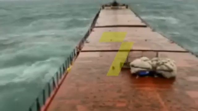 Видео крушения сухогруза Arvin в Черном море