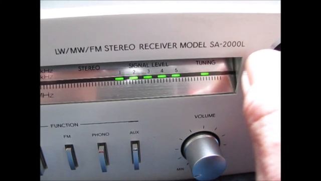 TOSHIBA SA 2000L Stereo Receiver