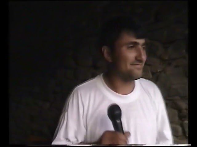 Махач Исаев, заслуженный работник культуры РД (песня на аварском языке) - с.Тлядал 07.08.2001 год. смотреть онлайн