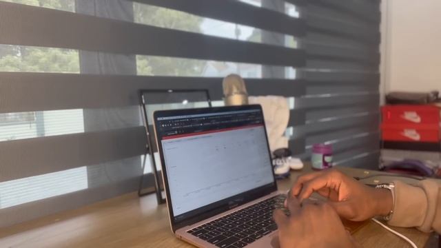I tried Andrew Tate's Hustlers University 3.0 for 1 Month (Insane Results) смотреть онлайн