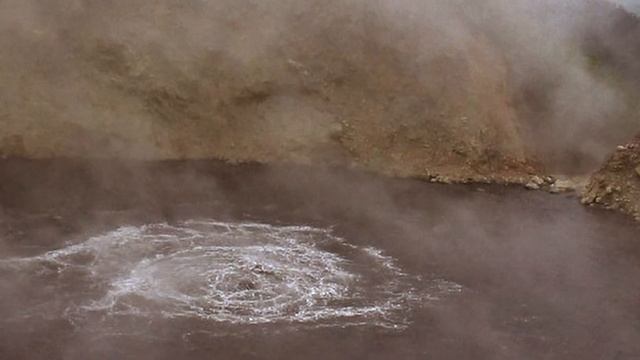 Озеро убийца. Массовая гибель людей в Камеруне смотреть онлайн