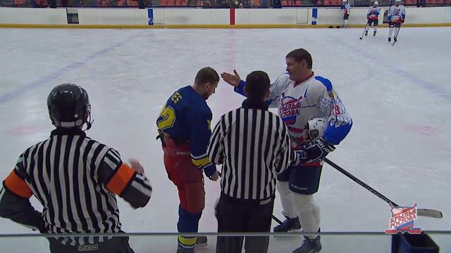 ЮХЛ. Дебютант. Финал. 1 игра. ХК "Сельмаш" - ХК "Крылья Ростова" смотреть онлайн