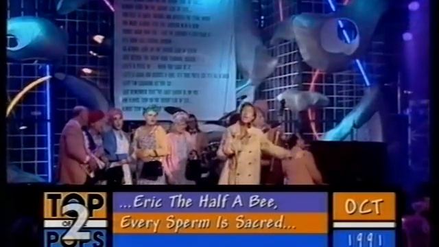 Monty Python (Eric Idle) - Always Look On The Bright Side Of Life - TOTP - Thu 17th October 1991 смотреть онлайн
