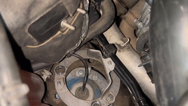 Стук в подвеске на Volkswagen Touareg Устранен !!! смотреть онлайн