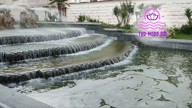 Фонтан Грифоны, г.Сухум смотреть онлайн
