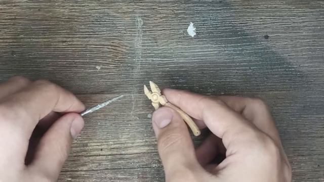 Как сделать брелок CUTTING PLIERS из дерева из Standoff2 смотреть онлайн