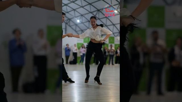 Энергетика бальных танцев?? #ballroomdance #бальныетанцы #ballroomdancevideos смотреть онлайн