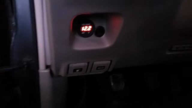 Установка дополнительного аккумулятора на Toyota Land Cruiser 105 смотреть онлайн