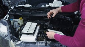 Замена воздушного фильтра за 2 минуты Чери индис S18D / Replacing the air filter Chery Indis S18D