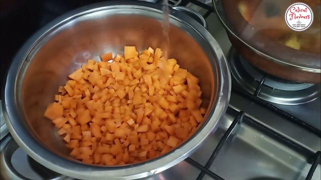 ഒരു സാദാ ചോറ്. Simple Kozhikkodan Lunch Vlog. Ash guard Curry, Prowns Roast, Moliyar Curry. смотреть онлайн