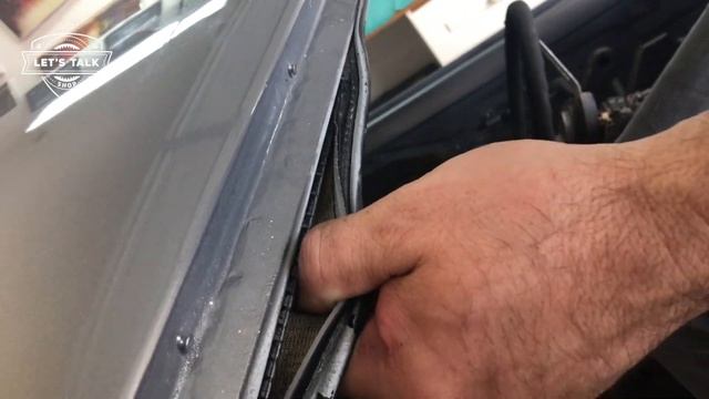 VLog 48 Re-install Original Bow/Rod Type Headliner Mazda RX3 Restoration смотреть онлайн