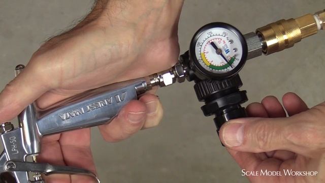 Iwata LPH50 Mini Spray Gun смотреть онлайн