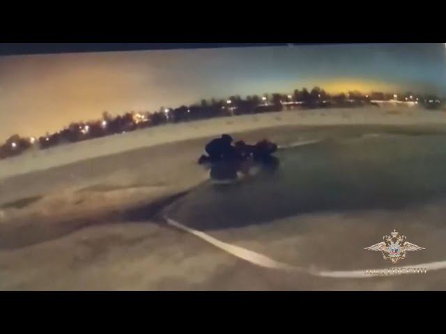 Ирина Волк: В Петербурге полицейский спас из реки Невы трехлетнюю девочку смотреть онлайн