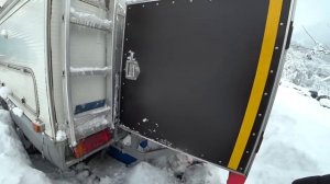 Обзор автодома для жизни ЗИМОЙ. Как жить в доме на колесах зимой? 3 года живут в автодоме!