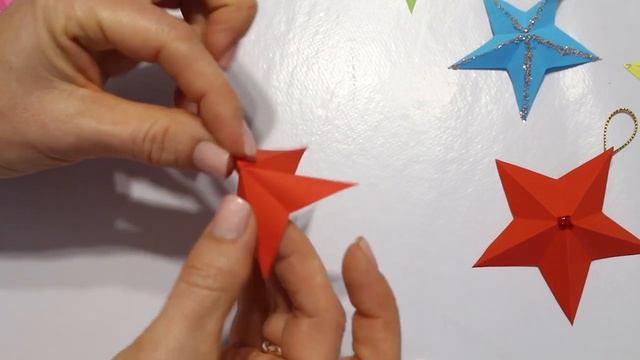 Как сделать объёмную Звезду из бумаги. Новогодние поделки.Игрушки на ёлку смотреть онлайн