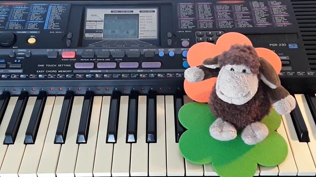 Yamaha PSR-230 Keyboard (1996) 🩵 The factory preset Demo Songs 🎶 TOP Sound Just music - no talk смотреть онлайн