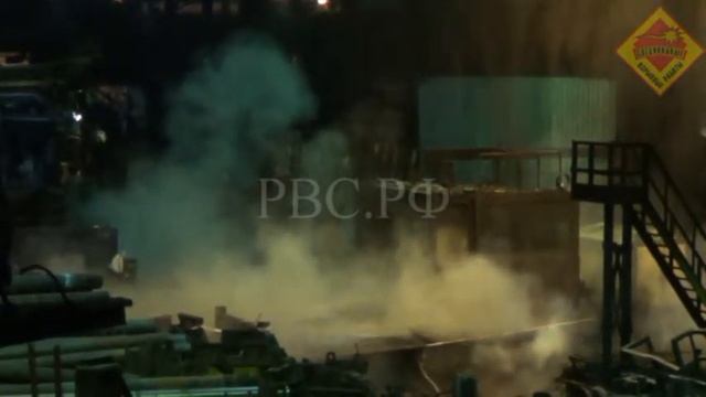 РВС Ч. 239 Отрыв плитовины при помощи ГДШ Трубопрокатный цех №1 ЧТПЗ Челябинск 2013.05.26 смотреть онлайн