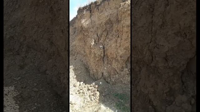 Размытый берег Волги ( РА ) ! Кирпичная кладка под 4 метровым слоем глины ! Катаклизм был ! смотреть онлайн