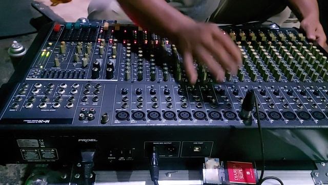 DI JUAL MIKSER PROEL M20 .MINAT WA 081298185080 смотреть онлайн