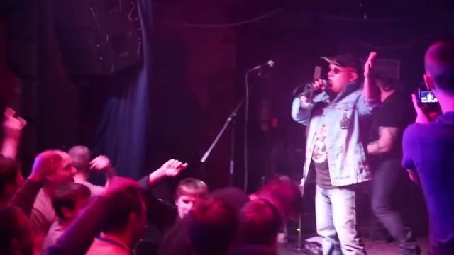 Красная Плесень – Слева Молот, Справа Серп, клуб ЭРА г Красноярск, март 2016 смотреть онлайн