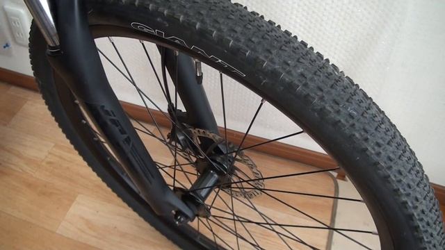 【お得】型落ちGIANT ATX 2021ご紹介！値上げ前の高年式中古マウンテンバイクがおすすめです(^.^)