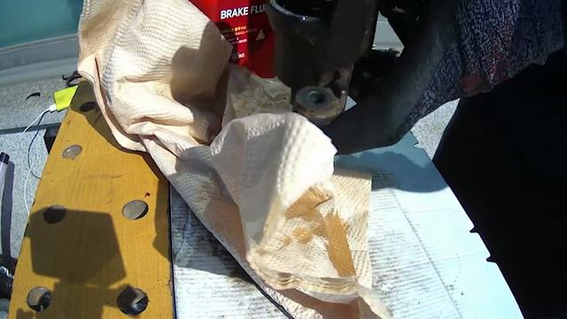 Subaru Impreza WRX (GDA) - Rear caliper rebuild смотреть онлайн