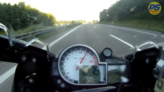 BMW S1000RR Roadtest (vs. GSX-R 1000 K8) TOPSPEED