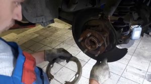 РЕМОНТ КИА СОРЕНТО - ЗАМЕНА КОЛОДОК РУЧНОГО ТОРМОЗА - ОТЗЫВ