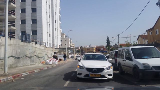 Ride at Smadar Towers Area in Kiryat Gat (Gat blvd., HaTsiporen st., HaNurit st.) смотреть онлайн