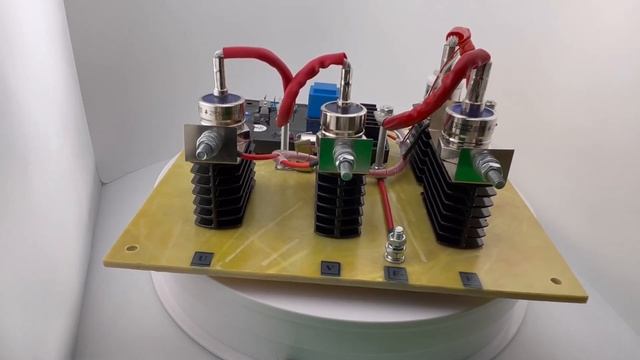 Регулятор напряжения GAVR-50A смотреть онлайн