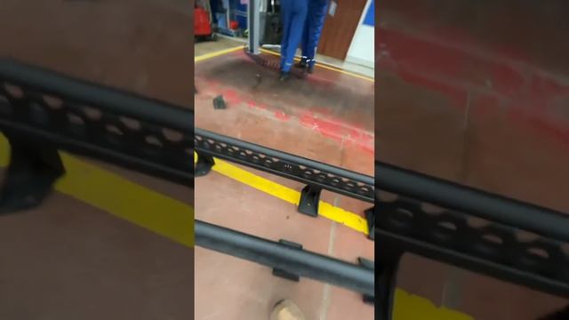 Ремонт различных деталей автомобилей разной марки.Видео будет для вас нужным и полезным #автосерви смотреть онлайн