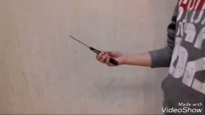 Как крутить нож - бабочку Balisong. Простой трюк для новичков.
