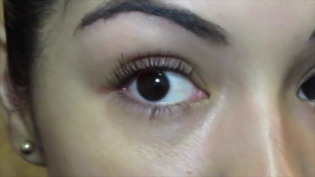 Maybelline Lash Sensational Vs. CoverGirl Full Lash Bloom смотреть онлайн