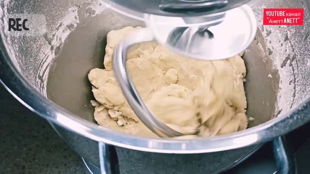 Тесто на пельмени с кухонной машиной Kenwood 8470S смотреть онлайн